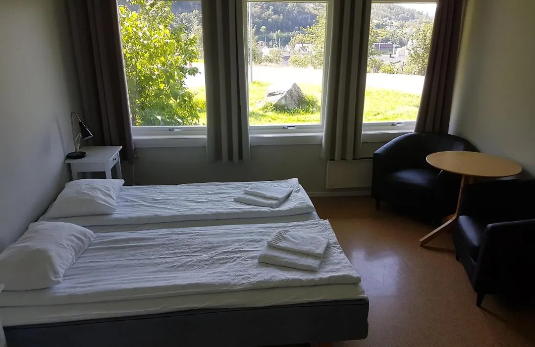 Folgefonn Gjestetun-1