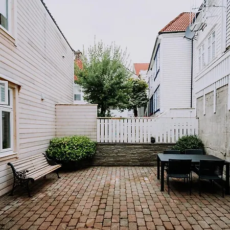 Bergen Beds-3