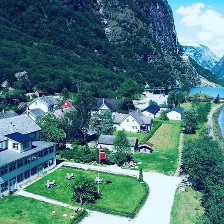 Gudvangen Budget Hotel-2