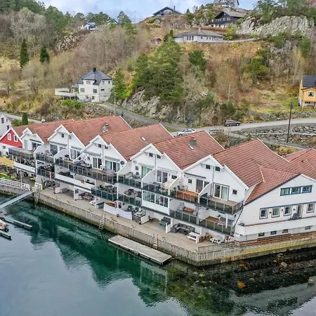 Tysnes Sjø og Fritid-2