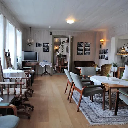 Grong Gard Guesthouse-2