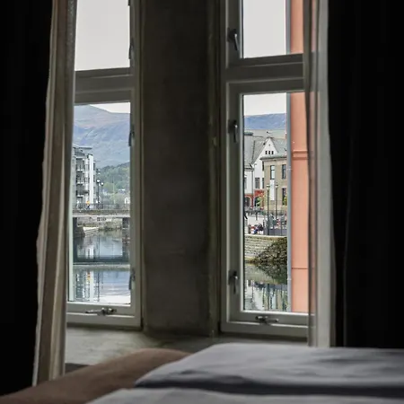 Hotel Brosundet-2