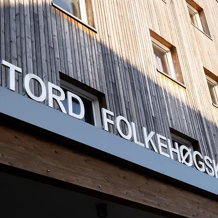 Stord Folkehøgskule Sommarhotell Leirvik-3