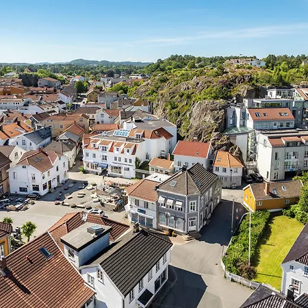 Home Hotel Grimstad-2