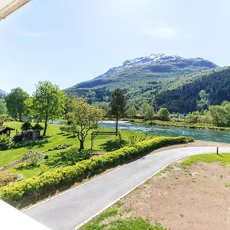 Hotel Loenfjord Loen-3