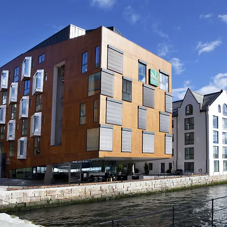 Quality Hotel Waterfront-2
