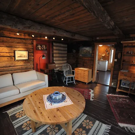 Reine Rorbuer - By Classic Norway Hotels-3