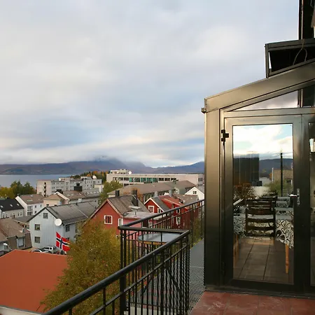 Breidablikk Guesthouse-3