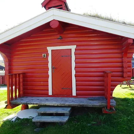 Øen Turistsenter Cottages-2