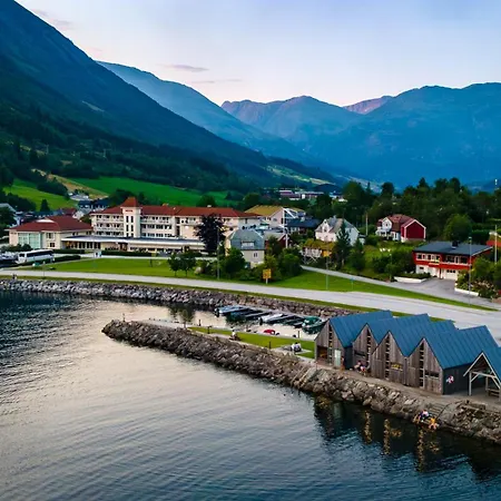 Grand Hotel Skei - Unike Hoteller-3