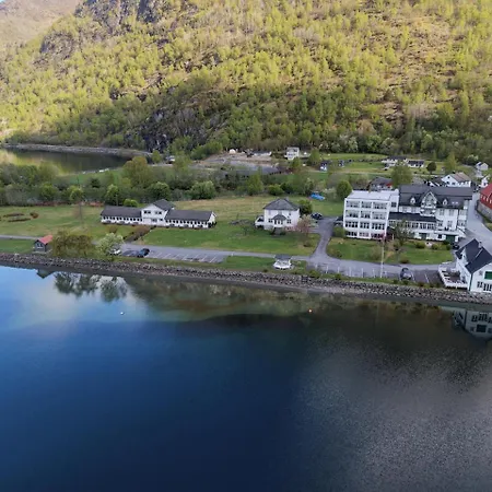 Hjelle Hotel-2