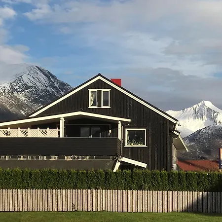 Villa Andalsnes-2