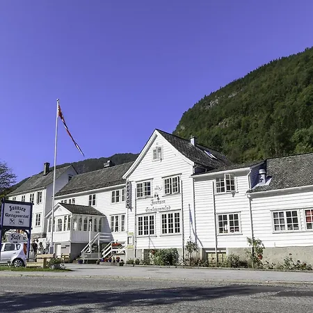 Jaunsen Gjestgjevarstad-3