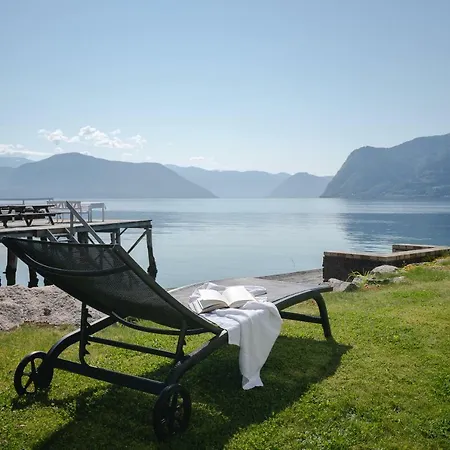 Leikanger Fjordhotel - Unike Hoteller-3