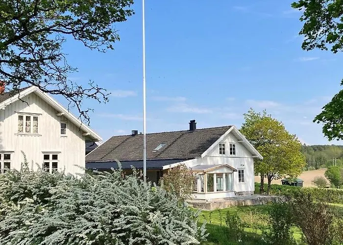 Bilitt Gard Hotell Hobol
