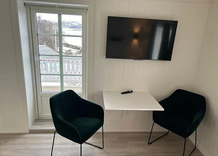 Finsnes Gaard Hotell Finnsnes