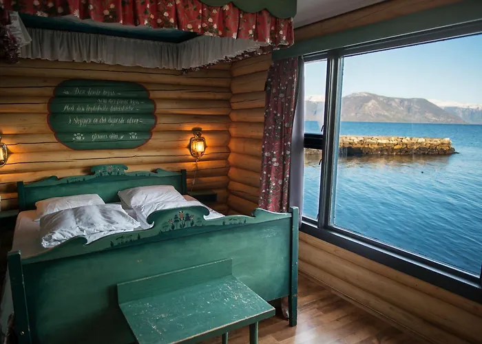 Leikanger Fjordhotel - Unike Hoteller