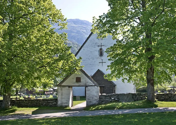 Kinsarvik Camping