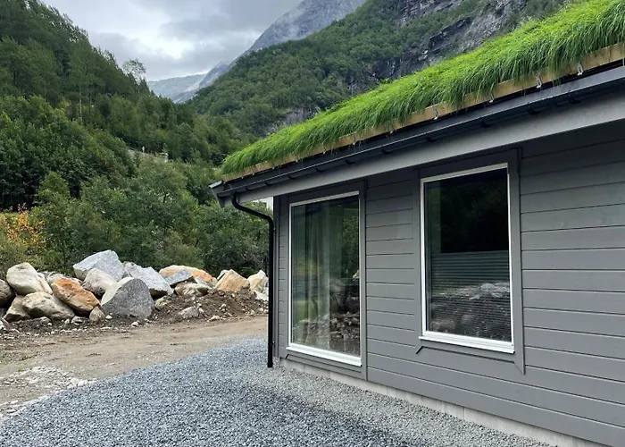 Briksdalsbre Fjellstove Hotel