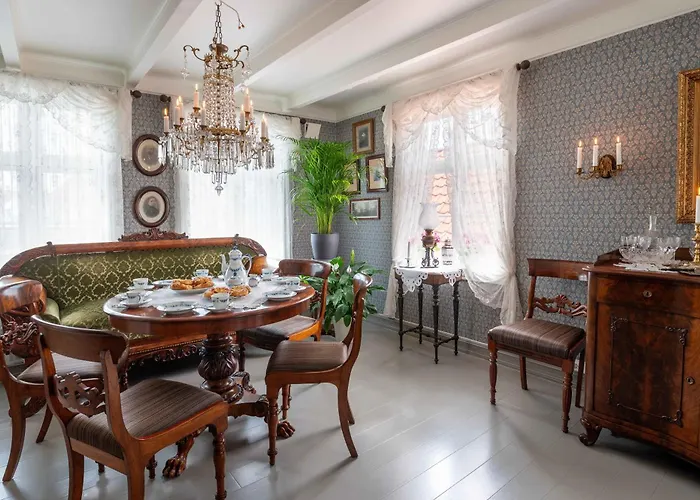 Lundins Hotell Karmoy