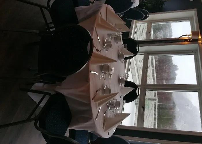 Aalesund Airport Hotel Ytterland