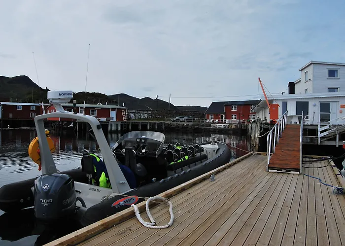 Solsiden Brygge Rorbuer Hotel Ballstad