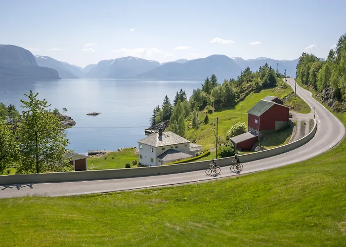 Lavik Fjord Hotel & Apartments