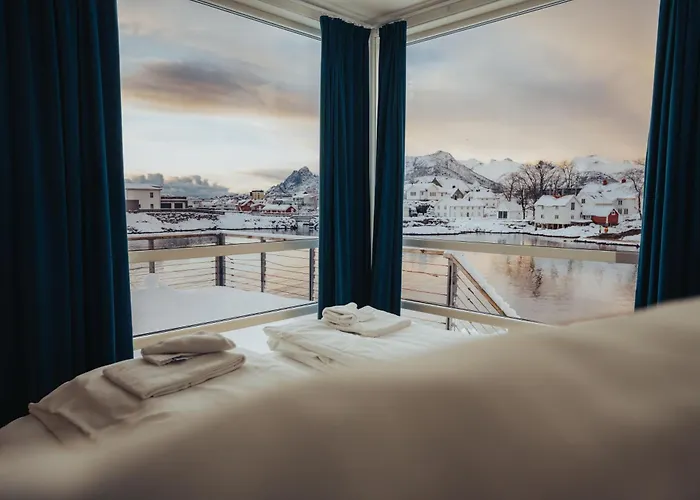 Svinoya Rorbuer Hotel Svolvær