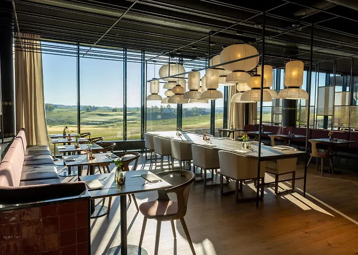 Hotel Lily Country Club Klofta