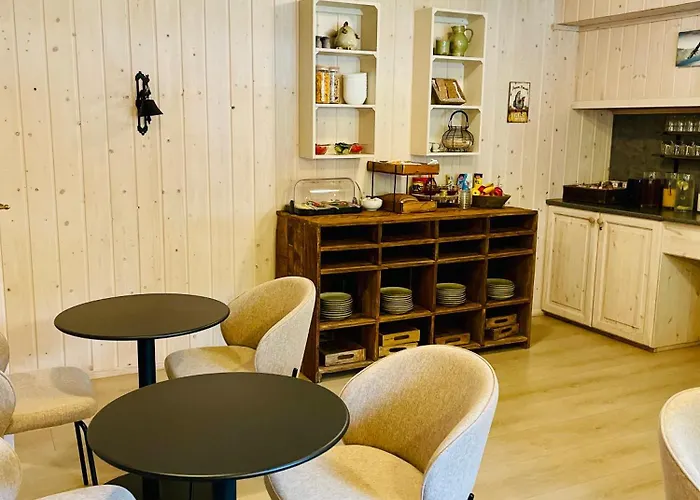 Dalen Bed & Breakfast