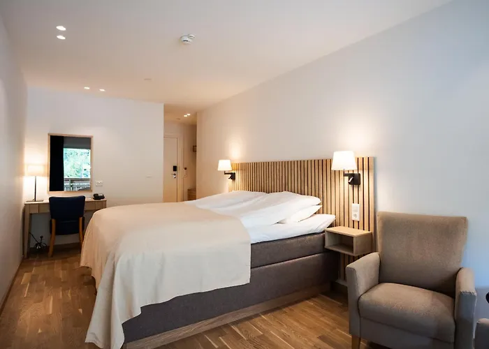 Hotel Loenfjord Loen