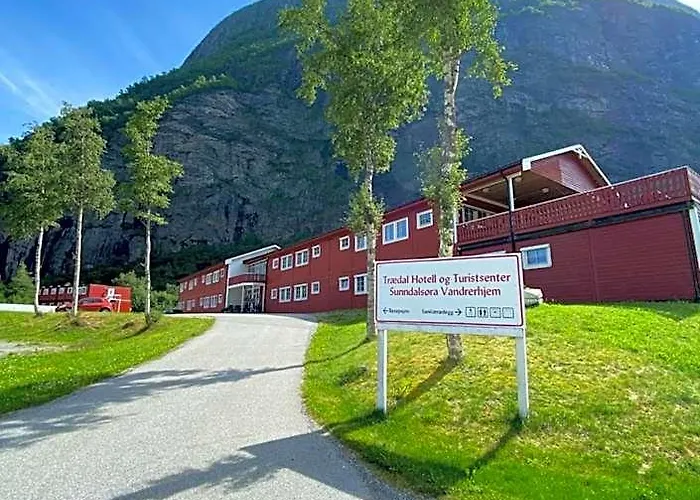 Traedal Hotel